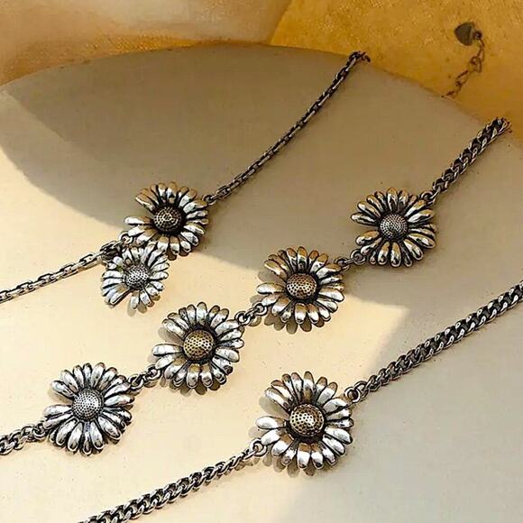Sterling Silver Sunflower Chain Link Minimalist Bracelet - Picture 3 of 5